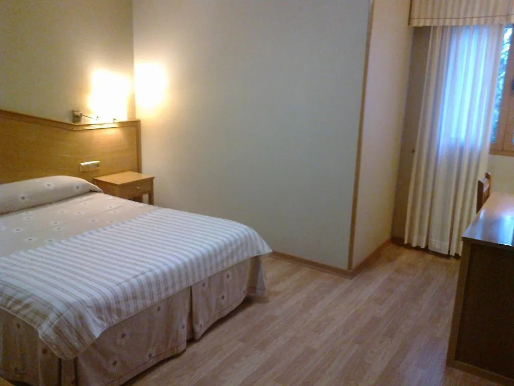 Hotel Anabel Баса