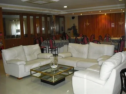 Hotel Anabel Баса 2*,